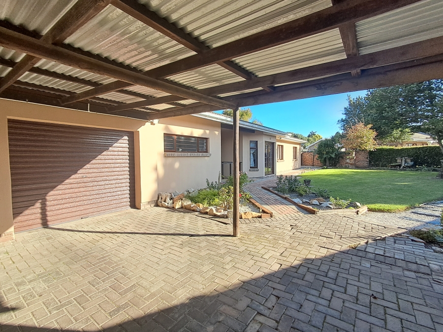 To Let 3 Bedroom Property for Rent in Boskloof Eastern Cape